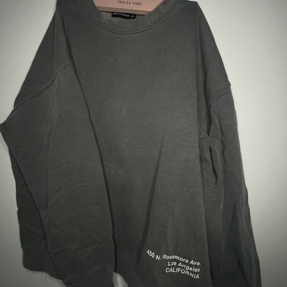 OVERSIZED GREY SWEATER